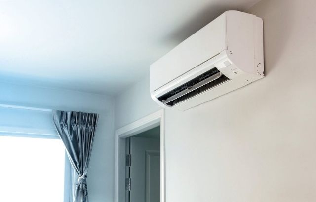 how cold should air conditioner blow
