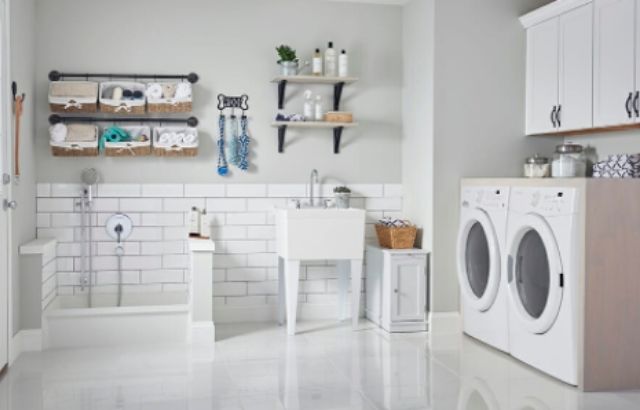How to Build a Laundry Room in Your Garage 