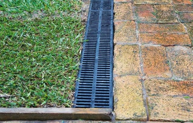 how to lay domestic stormwater pipes