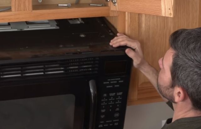 how to replace over the range microwave
