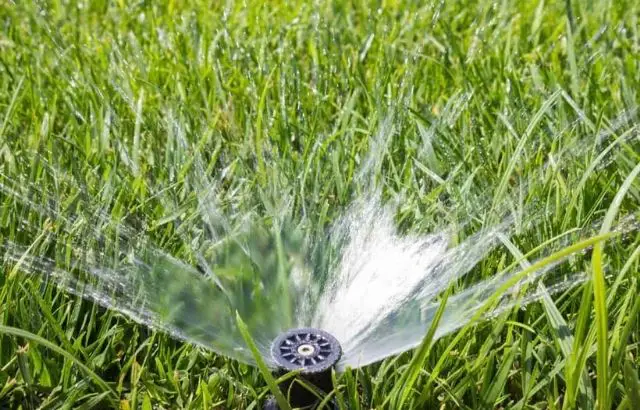how to find leaks in sprinkler system
