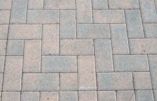 how much will pavers sink when compacted