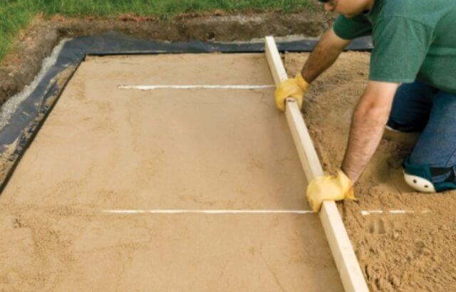 how to lay patio pavers on dirt