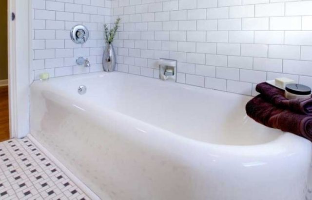 how to clean nonslip bath tub