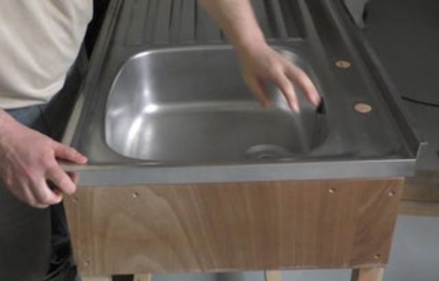 how to install a farmhouse sink in existing countertop