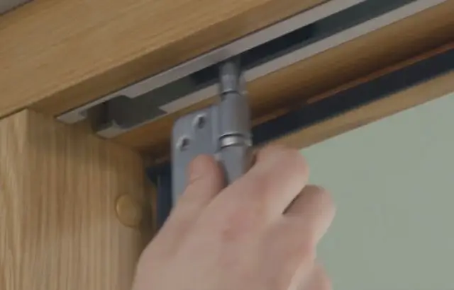 how to remove johnson bifold doors