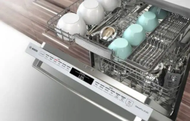 Standard dishwasher size cm