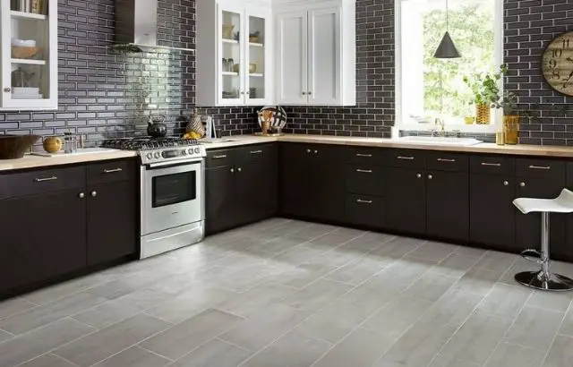 Best-Flooring-for-Kitchen.jpg