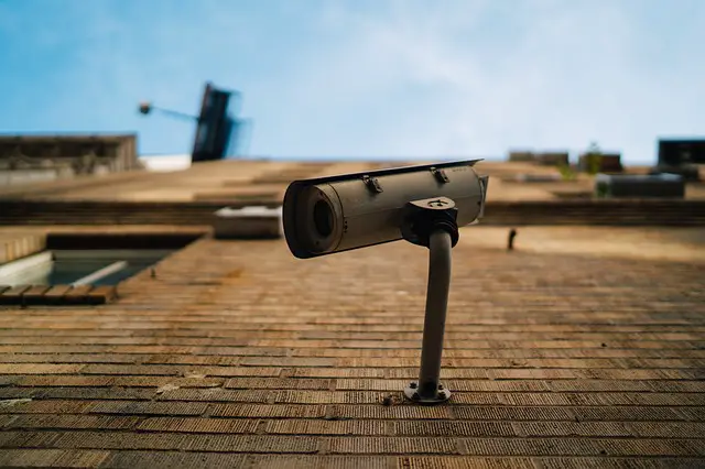 do home security cameras deter crime