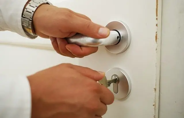 how-to-make-a-homemade-door-lock-do-it-youself-guide