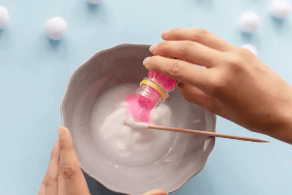 Making slime with detergent: a step-by-step guide