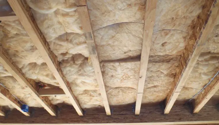 How to Insulate the Garage Ceiling with the Room Above