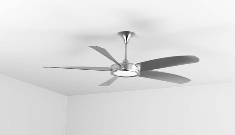 How Much Weight Can A Ceiling Fan Hold