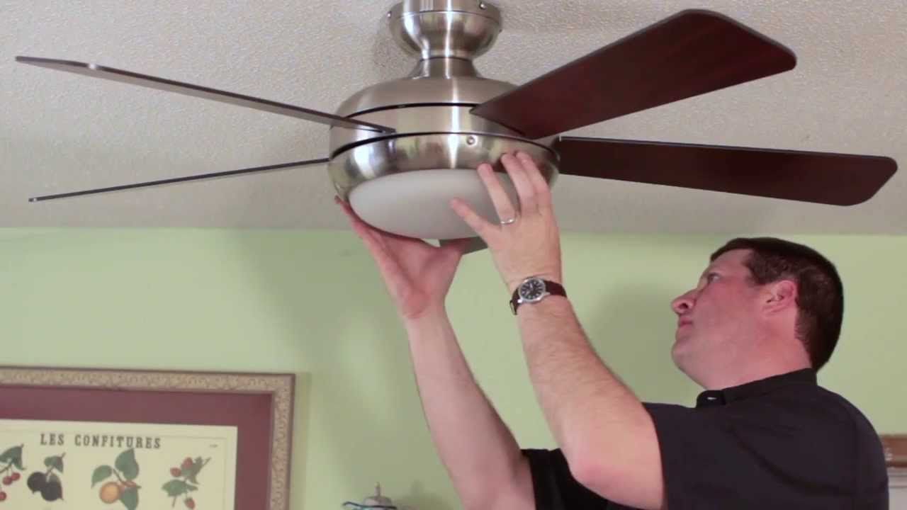 how-to-change-light-bulb-in-ceiling-fan-simple-5-step-guide