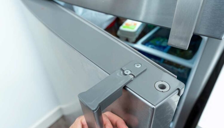 How to Fix Gaps in the Refrigerator Door Gaskets