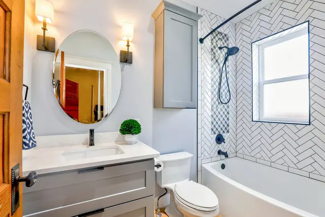 7 Design Ideas to Make a Small Bathroom Look Bigger