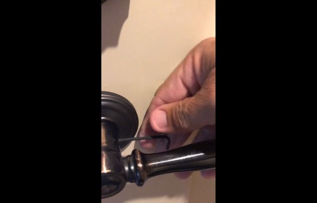 How to Remove Kwikset Door Handle