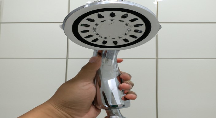 How to Turn on Handheld Shower Head