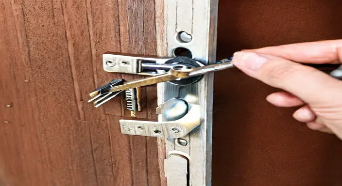 Replacing the lock