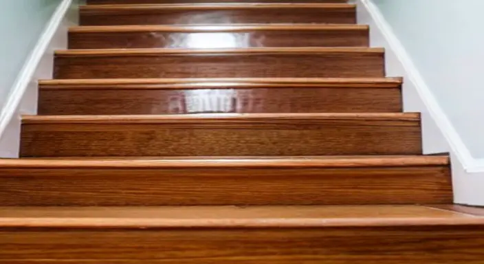 17. Clean and maintain the laminate flooring on the stairs 