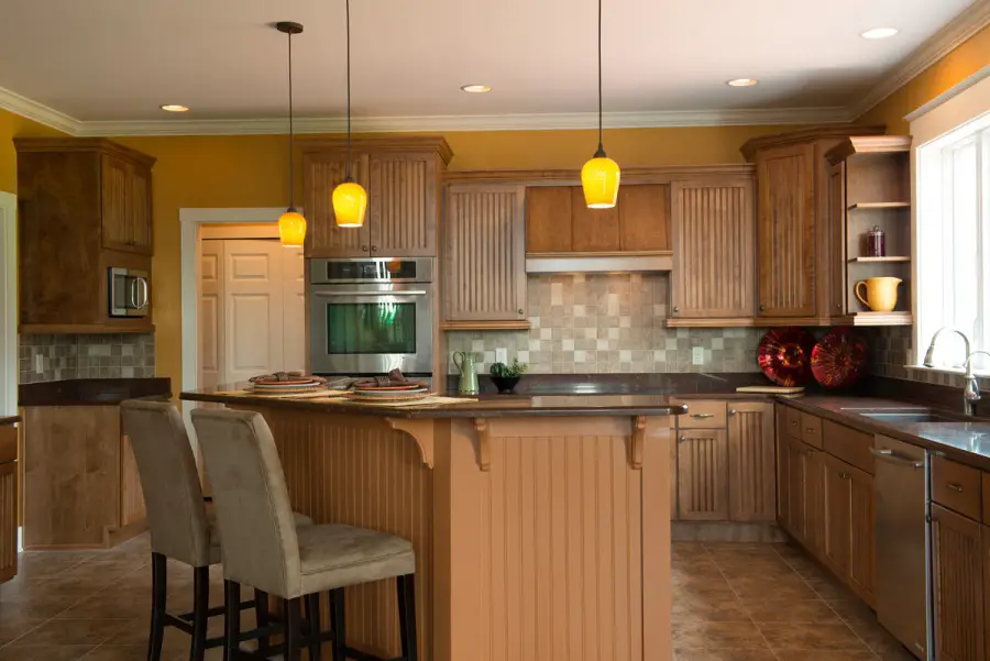 Best Kitchen Colors With Oak Cabinets