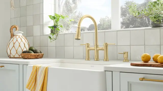 Best Kitchen Faucet for Island Sink