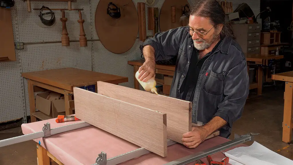 Best Glue for Wooden Furniture