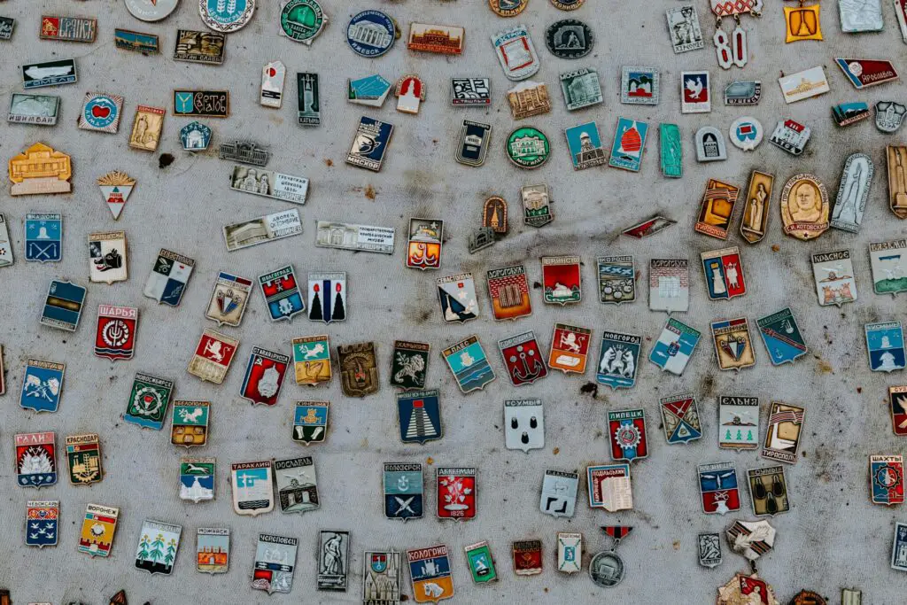 how to make enamel pins at home