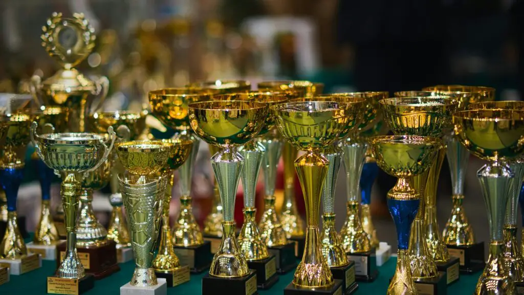 how to display medals at home
