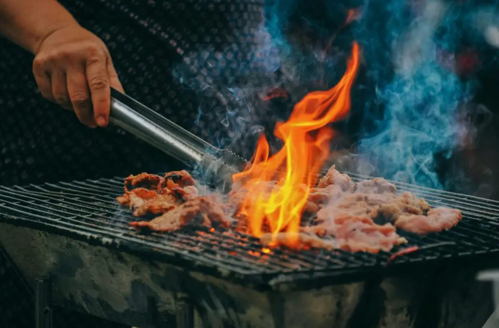 how to build an outdoor kitchen on a budget
