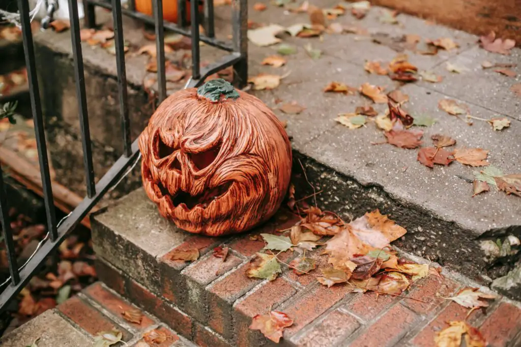 how to decorate your home for halloween
